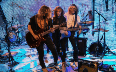 Crafting the Perfect Stage Outfit for Bands: Top Tips and Recommendations